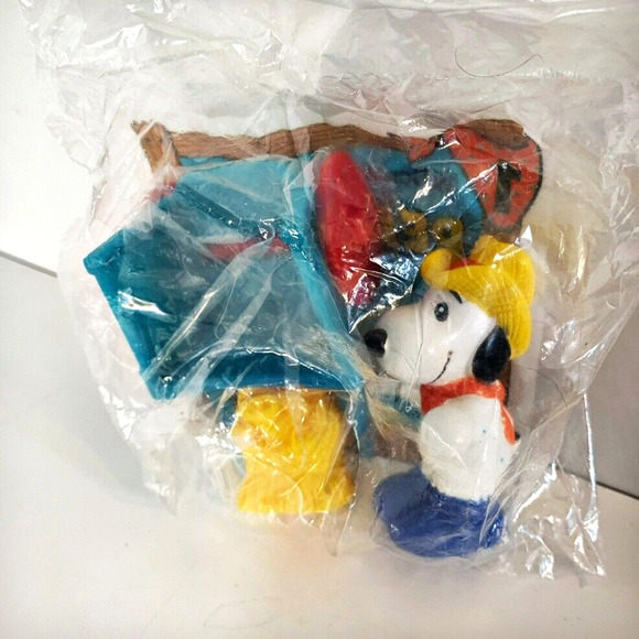 McDonalds Happy Meal Toy Peanuts Set of 3 Snoopy Linus Charlie New Vtg 1989 - Picture 5 of 5